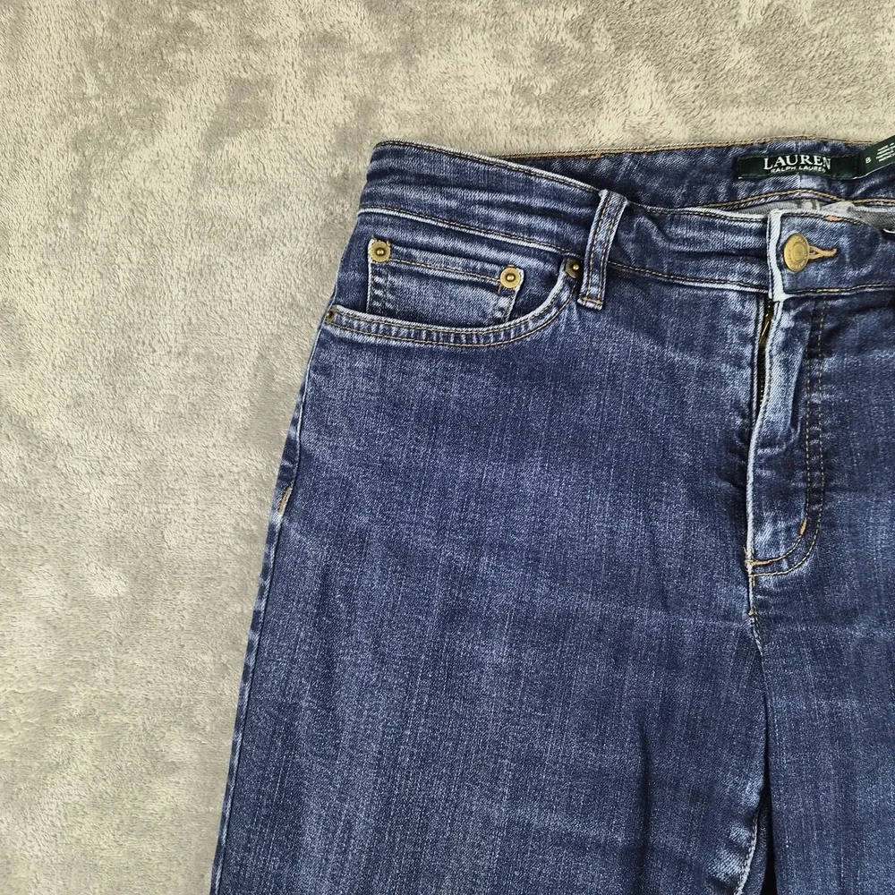 Lauren Ralph Lauren item lauren